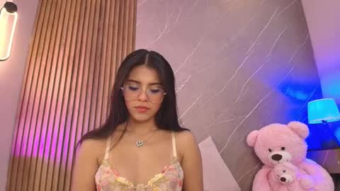 Ariana online show from March 2, 12:23 pm