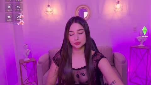 Snapshot of ariana_monroe01 chatting on January 7, 4:04 am Ariana online show from January 7, 4:04 am