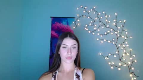 Snapshot of ariana_muur chatting on November 14, 12:59 pm Ariana online show from November 14, 12:59 pm