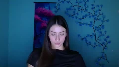 Snapshot of ariana_muur chatting on December 1, 12:32 pm Ariana online show from December 1, 12:32 pm