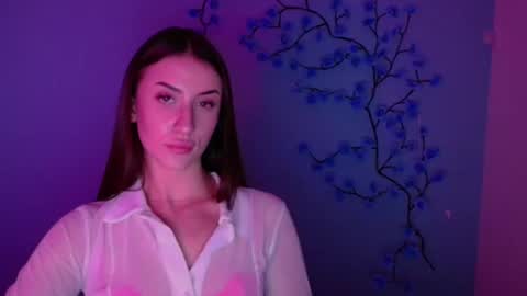 Snapshot of ariana_muur chatting on December 17, 12:33 pm Ariana online show from December 17, 12:33 pm