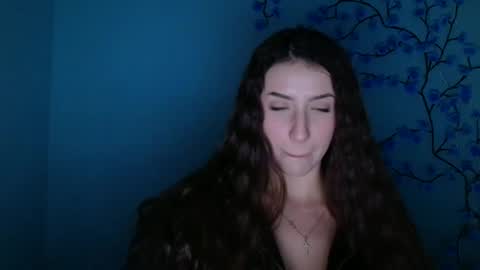 Snapshot of ariana_muur chatting on January 17, 6:29 am Ariana online show from January 17, 6:29 am