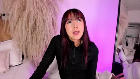 Snapshot of ariana_rosse__ chatting on January 9, 12:41 pm Ariana online show from January 9, 12:41 pm