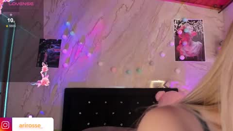 Snapshot of ariana_rosse__ chatting on September 8, 4:50 pm Ariana online show from September 8, 4:50 pm