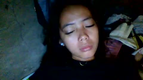 ariana_sweet25 online show from April 1, 12:11 am