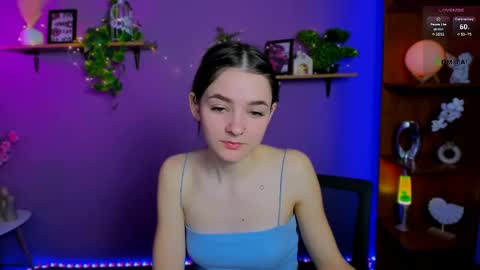 Snapshot of arianaa_cat chatting on April 21, 1:42 am arianaa_cat online show from April 21, 1:42 am