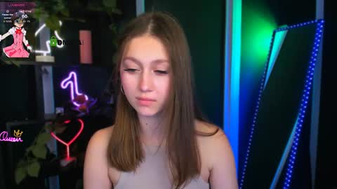 Snapshot of arianaa_cat chatting on May 7, 7:08 pm arianaa_cat online show from May 7, 7:08 pm