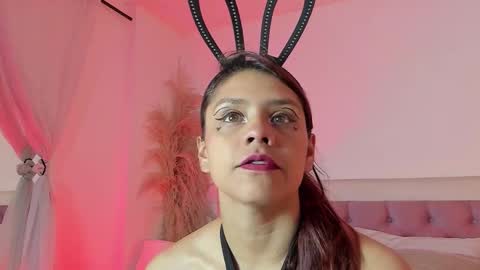 Snapshot of arianaa_collins chatting on October 15, 12:05 pm Arianna Collins online show from October 15, 12:05 pm