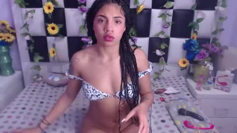 Snapshot of arianaa_tompsoon chatting on January 3, 6:01 am arianaa tompsoon online show from January 3, 6:01 am