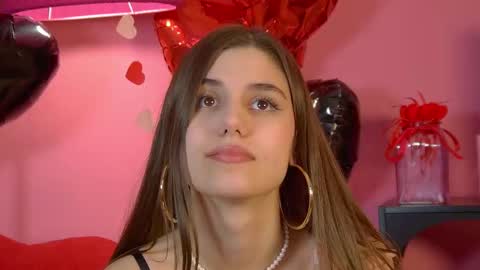 Snapshot of arianaallens chatting on February 14, 6:26 pm Ariana online show from February 14, 6:26 pm
