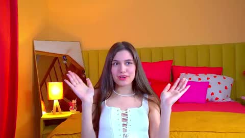Snapshot of arianaallens chatting on March 6, 6:37 pm Ariana online show from March 6, 6:37 pm