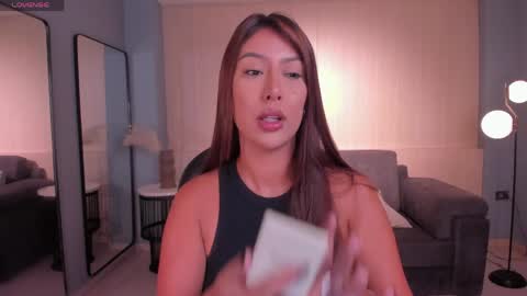 Ariana Dumont online show from May 3, 3:51 pm