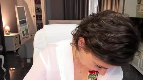 Ana online show from December 2, 12:54 pm