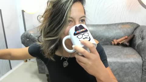 ArianaSommers online show from May 19, 11:16 am