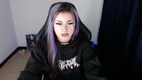 help me 100 hands up my OF is Free  online show from February 7, 11:08 pm