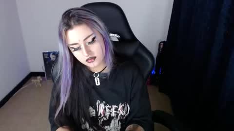 help me 100 hands up my OF is Free  online show from February 9, 10:58 pm