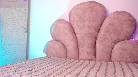 Snapshot of arianna_gren chatting on September 19, 8:20 pm Arianna online show from September 19, 8:20 pm