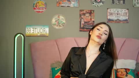 arianna_moonx online show from May 18, 8:36 pm