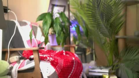 Snapshot of arianna_richi chatting on April 18, 9:35 am Olivka online show from April 18, 9:35 am
