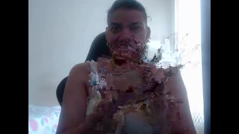 ariannaloovel online show from February 2, 3:33 pm