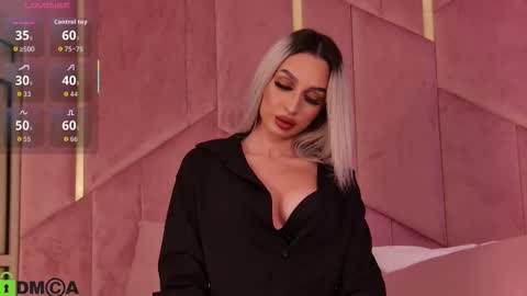 Arianna online show from October 11, 6:50 pm