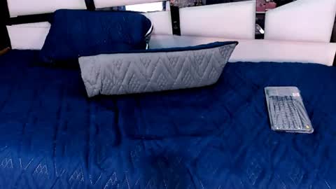 ariannarussell1 online show from June 12, 3:44 pm