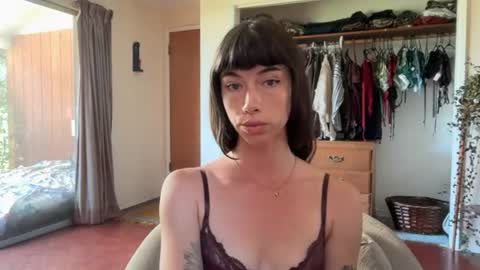 Snapshot of ariarose_xx chatting on July 13, 6:55 pm Aria online show from July 13, 6:55 pm