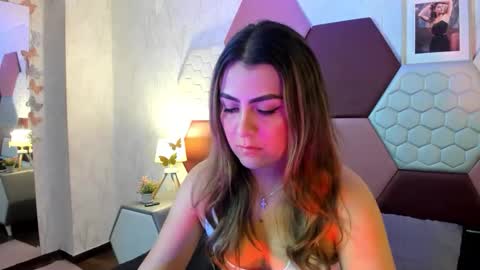 aria online show from April 14, 4:13 pm