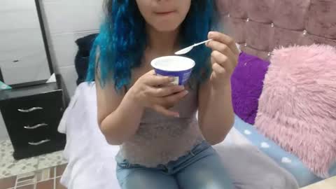 Snapshot of ariasmithog chatting on September 19, 1:01 pm ariasmithog online show from September 19, 1:01 pm