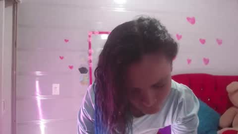 Snapshot of ariasmithog chatting on November 3, 4:30 pm ariasmithog online show from November 3, 4:30 pm