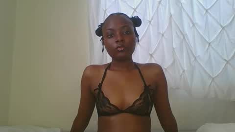 Tight pussy online show from February 24, 6:22 am