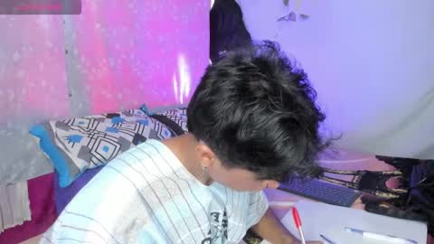 Snapshot of ariel_adan chatting on February 17, 6:47 pm ariel_adan online show from February 17, 6:47 pm