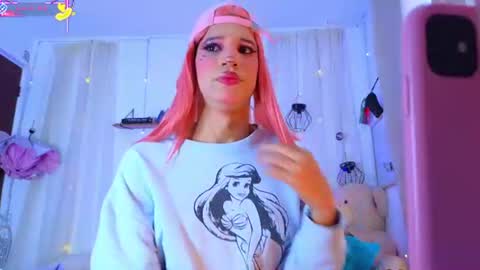 ARIEL  online show from June 12, 6:29 pm