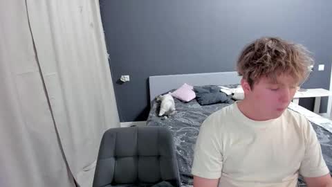 Ariel online show from February 10, 6:34 pm