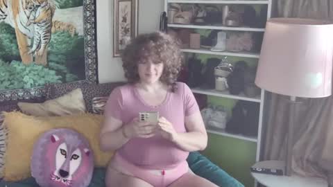 Arielle Ari online show from October 14, 6:42 pm