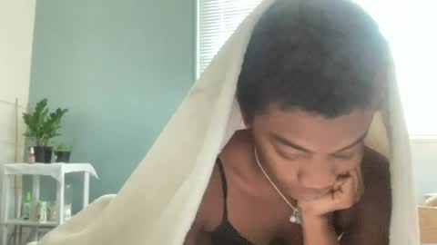 Snapshot of arielbliss69 chatting on July 13, 7:49 pm arielbliss69 online show from July 13, 7:49 pm