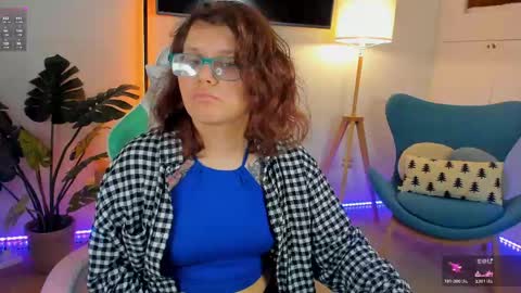 Ariell Mini online show from May 13, 5:49 am