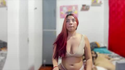 Stephany  online show from December 12, 5:52 am