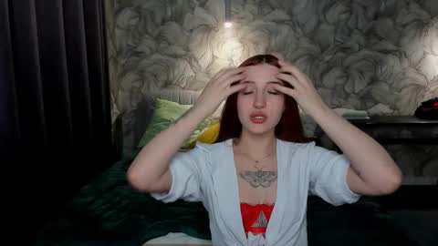 Snapshot of ariell_taylor chatting on March 22, 12:25 am ariell_taylor online show from March 22, 12:25 am