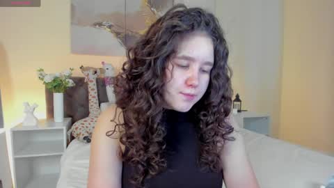 Snapshot of ariella_sol chatting on May 13, 1:25 am Ariella GTM3 Tue Wed Thu Fri Sat 0400 am-1030pm online show from May 13, 1:25 am
