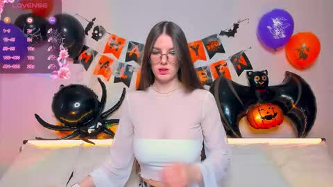 Ariella online show from October 31, 2:45 am