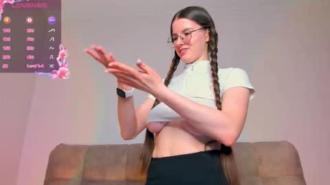 Ariella online show from January 13, 4:40 am