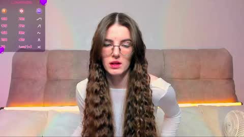 Ariella online show from April 28, 4:28 am