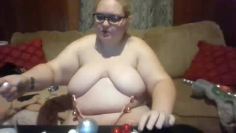 ariellejade06 online show from December 5, 2:09 am