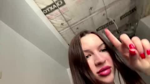 Snapshot of arielmur chatting on March 15, 6:52 am Ariel online show from March 15, 6:52 am