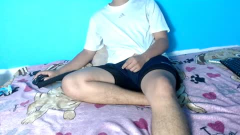 Ariel Aoir online show from May 13, 11:22 pm