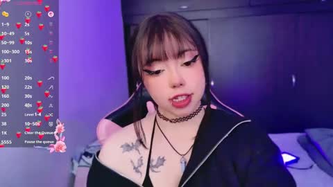 arietoji_526 online show from May 13, 1:30 pm