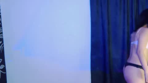 Ari online show from October 28, 7:49 pm