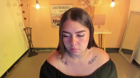  Arianna  online show from November 28, 1:47 pm