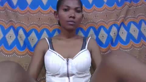 Snapshot of arijakaldy chatting on February 21, 11:55 am arijakaldy online show from February 21, 11:55 am